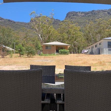 Pinnacle Views Halls Gap Luaran gambar